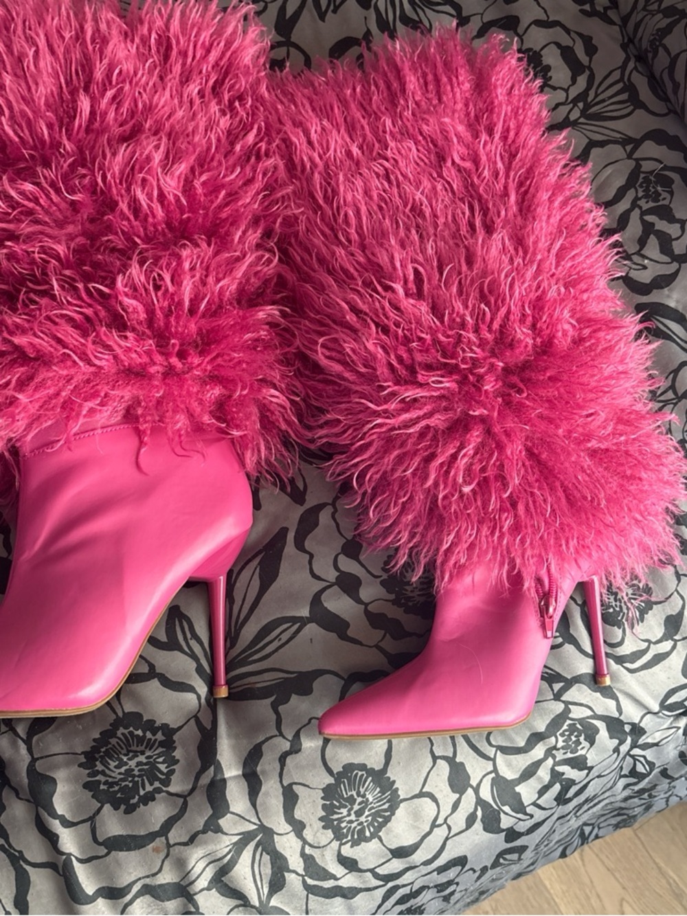 Bright Pink Women's Heels - Size 10